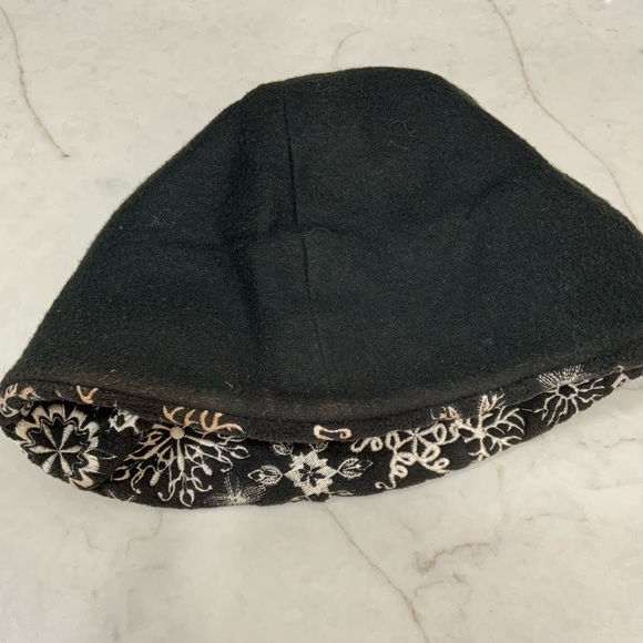 Saks Fifth Avenue Hat - Picture 7 of 9